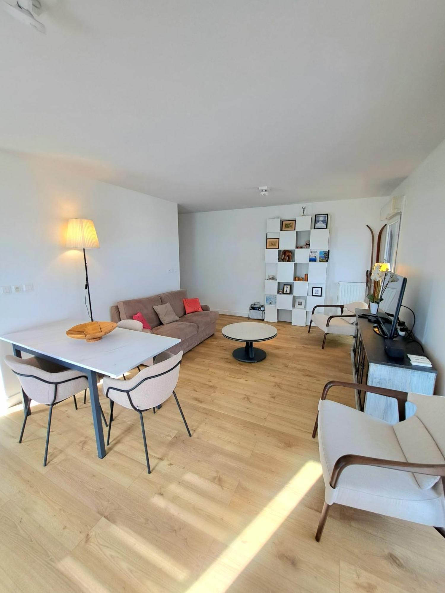 Appartement Cote Parc, Design Avec Terrasse *